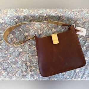 Chic Brown Leather Messenger Bag